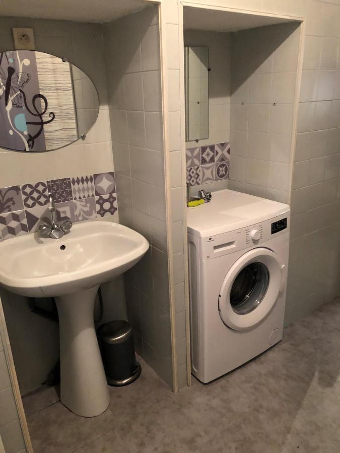 Le Gambetta Apartment Poussan Exterior foto
